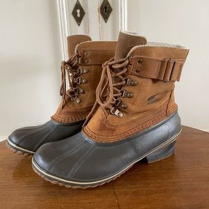 LIKE NEW Sorel sz9 Snow Boots